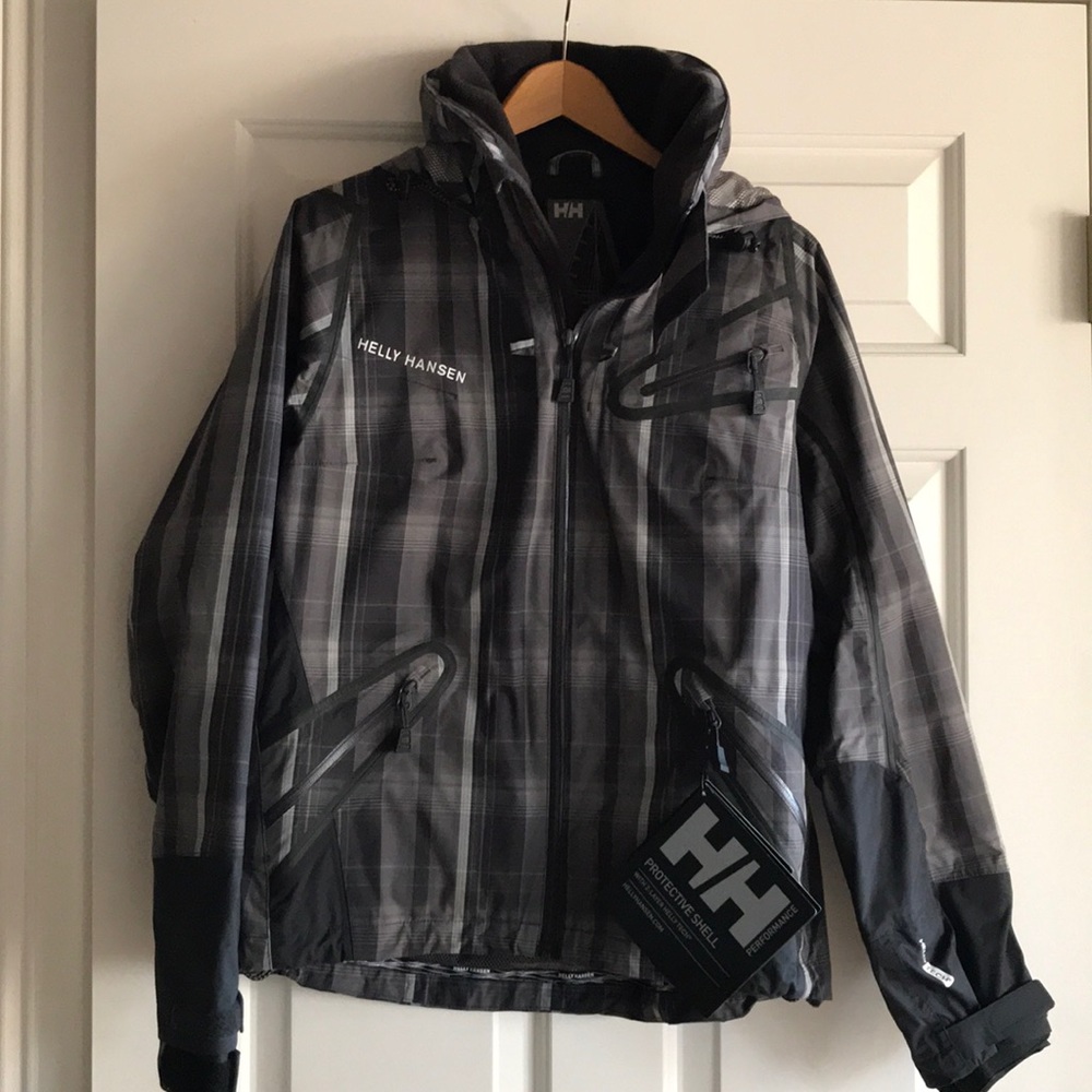 New HELLY HANSEN Women’s Lift II Jacket. 31303. M